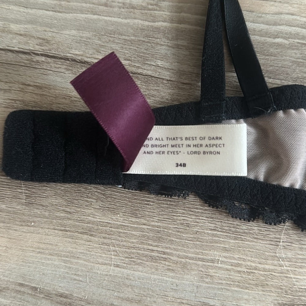 True&Co Bra - Picture 4 of 5